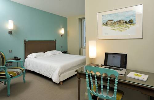 Imagen de la habitación del Hotel Hostellerie Du Forez. Foto 6