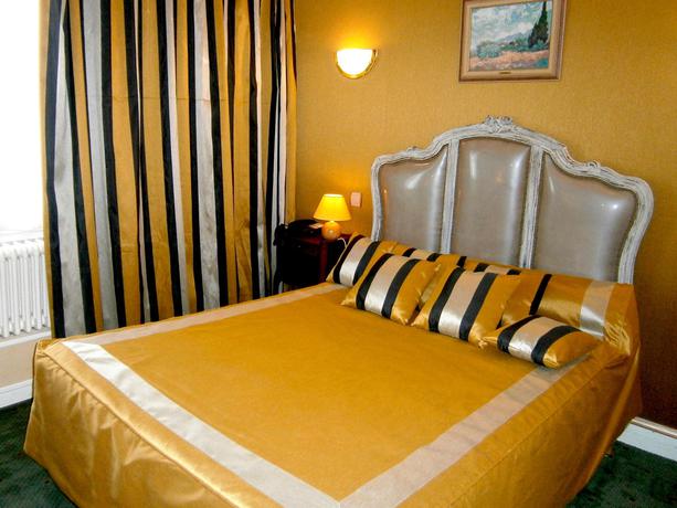 Imagen de la habitación del Hotel Hostellerie Du Grand Sully. Foto 5