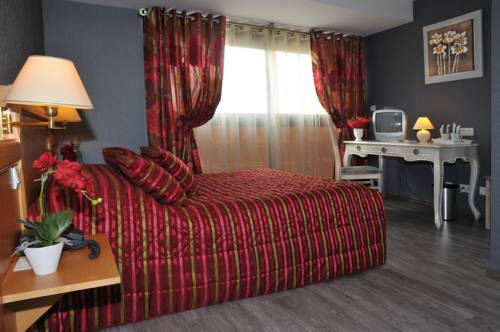 Imagen de la habitación del Hotel Hostellerie Du Mont Aimé. Foto 9