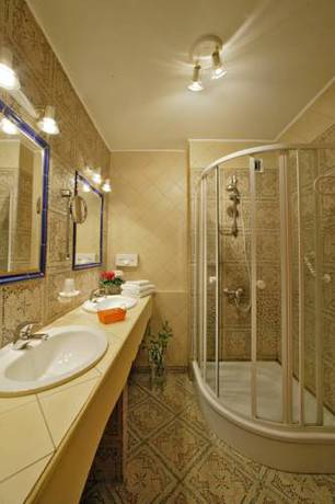 Imagen de la habitación del Hotel Hostellerie Du Passeur. Foto 5