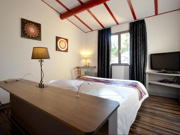 Imagen de la habitación del Hotel Hostellerie Du Val De Sault. Foto 4