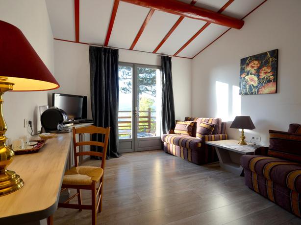 Imagen de la habitación del Hotel Hostellerie Du Val De Sault. Foto 6