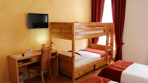 Imagen de la habitación del Hotel Hostellerie Du Xvi Si&egrave;cle. Foto 2