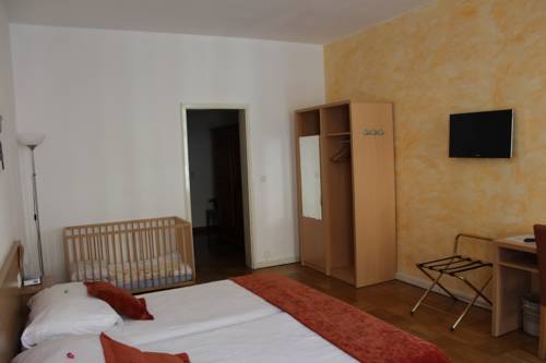 Imagen de la habitación del Hotel Hostellerie Du Xvi Si&egrave;cle. Foto 12