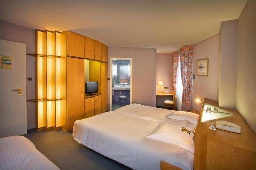 Imagen de la habitación del Hotel Hostellerie Groff Aux Deux Clefs. Foto 7