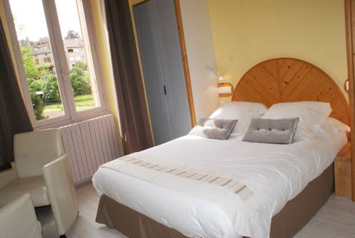 Imagen de la habitación del Hotel Hostellerie La Terrasse. Foto 4