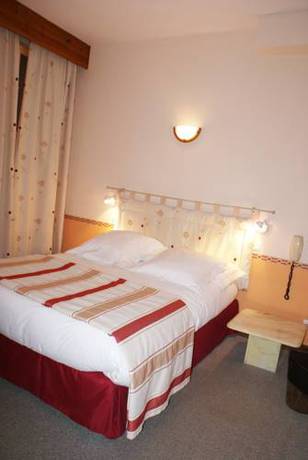 Imagen de la habitación del Hotel Hostellerie La Terrasse. Foto 14