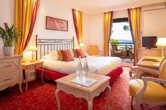 Imagen de la habitación del Hotel Hostellerie Le Baou. Foto 6