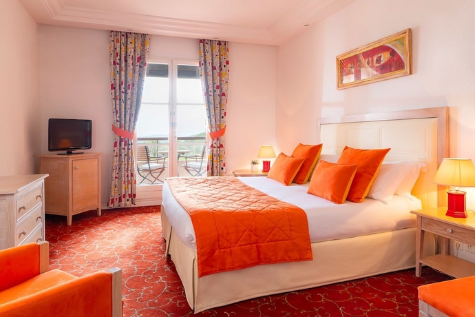 Imagen de la habitación del Hotel Hostellerie Le Baou. Foto 8