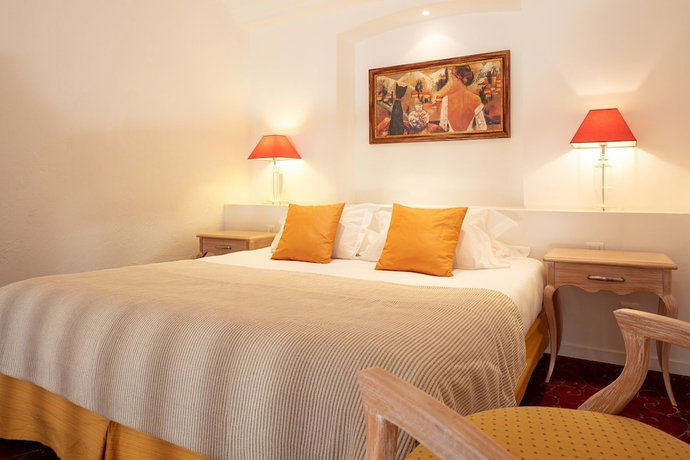 Imagen de la habitación del Hotel Hostellerie Le Baou. Foto 11