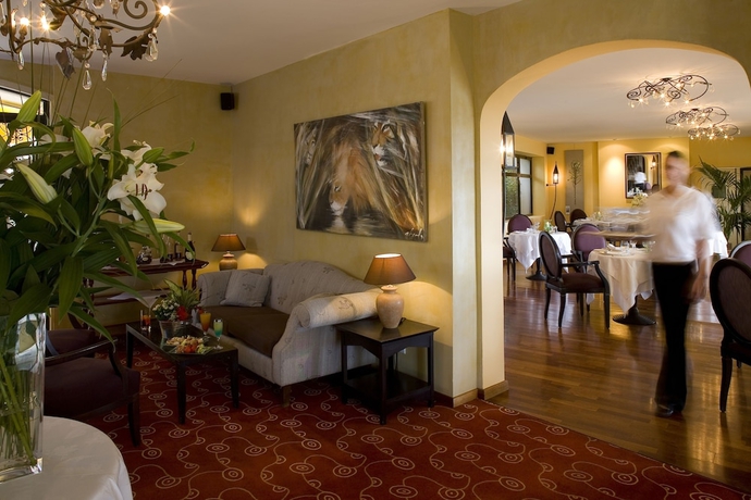 Imagen de los interiores del Hotel Hostellerie Le Baou. Foto 16