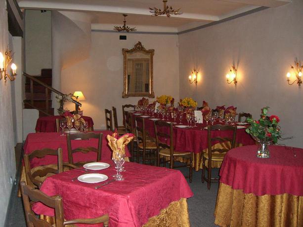 Imagen del bar/restaurante del Hotel Hostellerie Le Beffroi, Vaison-la-Romaine. Foto 3