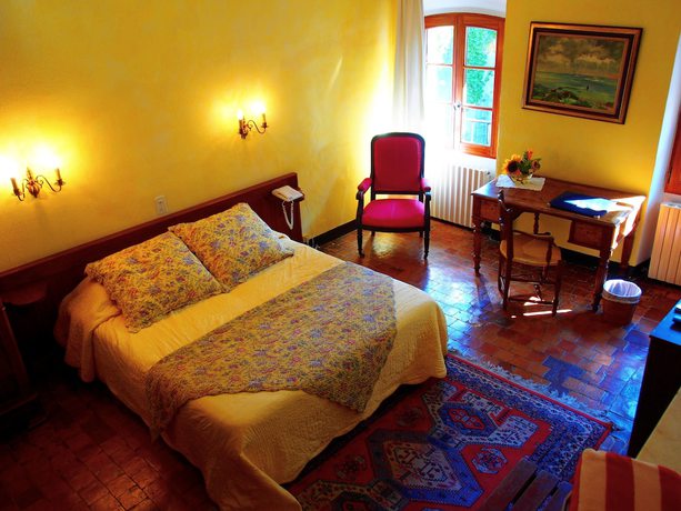 Imagen de la habitación del Hotel Hostellerie Le Beffroi, Vaison-la-Romaine. Foto 20