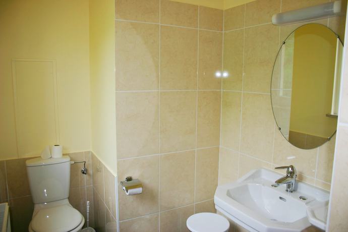 Imagen de la habitación del Hotel Hostellerie Le Turckheim Croix d'Or. Foto 17