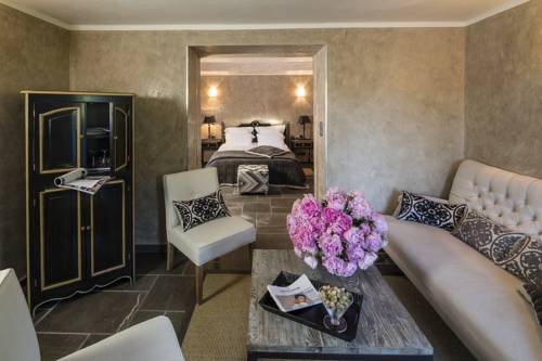 Imagen de la habitación del Hotel Hostellerie Les Gorges De Pennafort. Foto 11