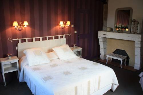 Imagen de la habitación del Hotel Hostellerie Les Griffons. Foto 11