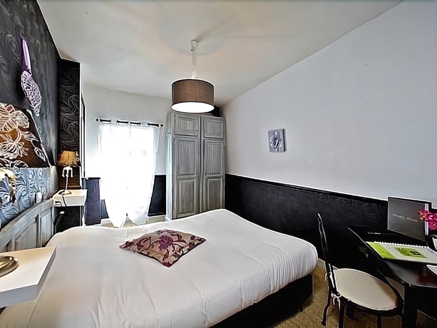 Imagen de la habitación del Hotel Hostellerie Maleville. Foto 7