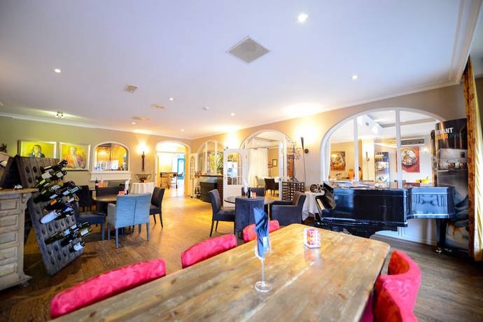 Imagen de los interiores del Hotel Hostellerie Munten. Foto 16