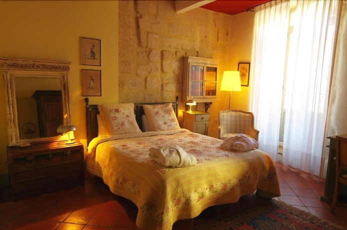 Imagen de la habitación del Hotel Hostellerie Proven&ccedil;ale. Foto 6
