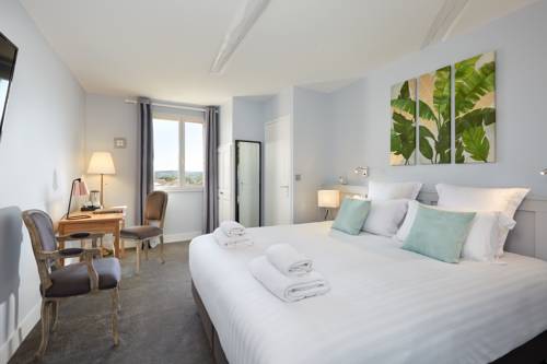 Imagen de la habitación del Hotel Hostellerie Saint Alban. Foto 3