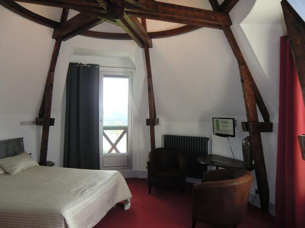 Imagen de la habitación del Hotel Hostellerie Saint Pierre. Foto 4