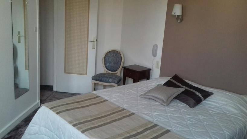 Imagen de la habitación del Hotel Hostellerie Saint Pierre. Foto 6