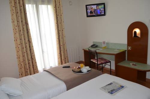 Imagen de la habitación del Hotel Hostellerie Saint Vincent Beauvais Aéroport. Foto 3