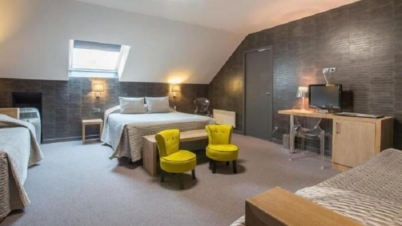 Imagen de la habitación del Hotel Hostellerie Saint-Vincent. Foto 13