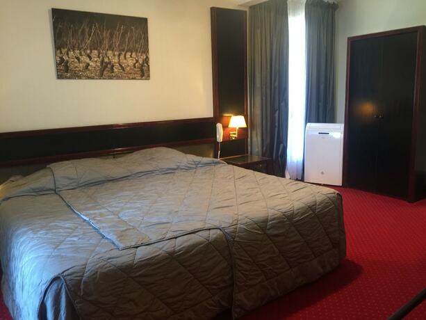 Imagen general del Hotel Hostellerie Saint-Vincent. Foto 9