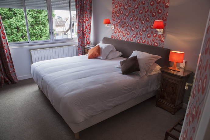 Imagen de la habitación del Hotel Hostellerie Saint-antoine. Foto 6