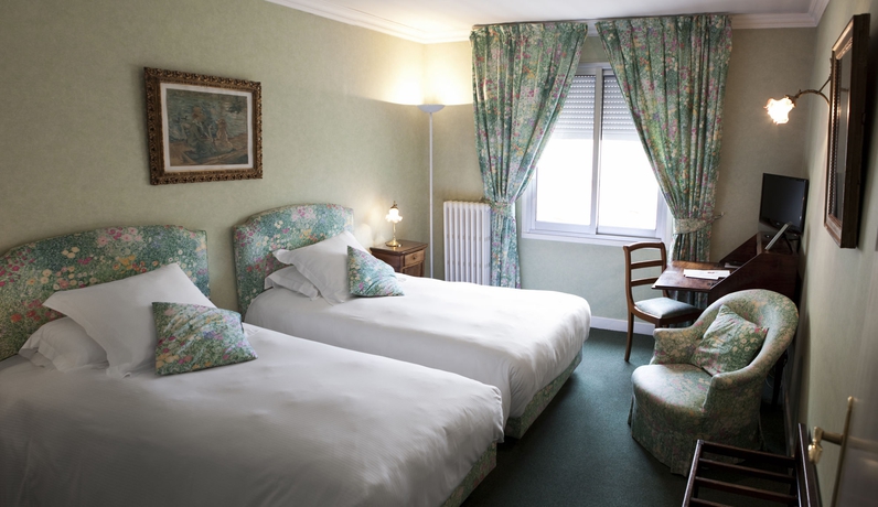 Imagen de la habitación del Hotel Hostellerie Saint-antoine. Foto 9