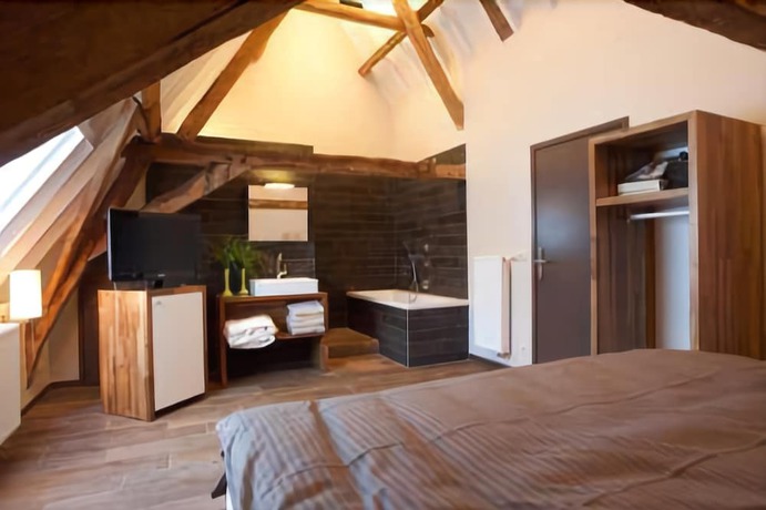Imagen de la habitación del Hotel Hostellerie Ter Doest. Foto 7