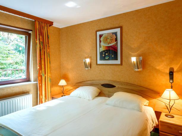 Imagen de la habitación del Hotel Hostellerie Val Fleuri. Foto 6
