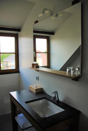 Imagen de la habitación del Hotel Hostellerie de Biek. Foto 2