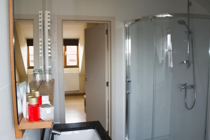 Imagen de la habitación del Hotel Hostellerie de Biek. Foto 15