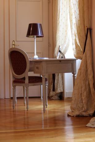 Imagen de la habitación del Hotel Hostellerie de Gen&egrave;ve, VEVEY . Foto 11