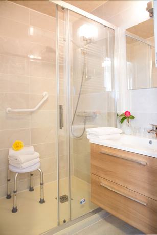 Imagen de la habitación del Hotel Hostellerie de la Roseraie. Foto 14