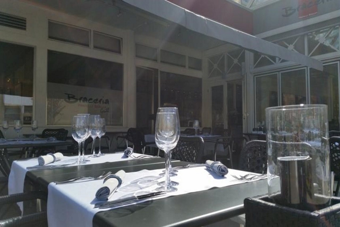 Imagen general del Hotel Hostellerie de la Vendee. Foto 8