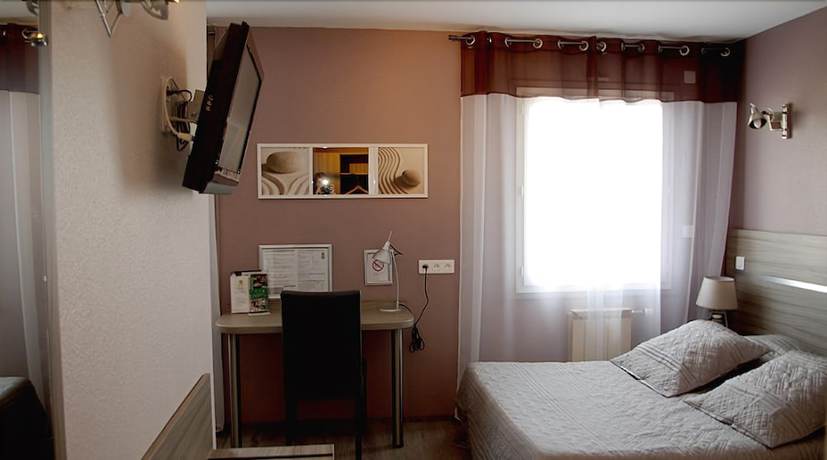 Imagen de la habitación del Hotel Hostellerie du Centrotel et Spa. Foto 7