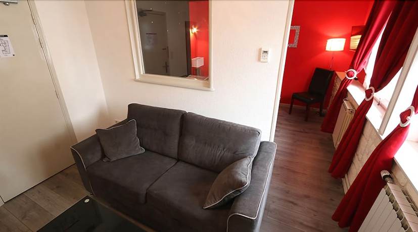 Imagen de la habitación del Hotel Hostellerie du Centrotel et Spa. Foto 17