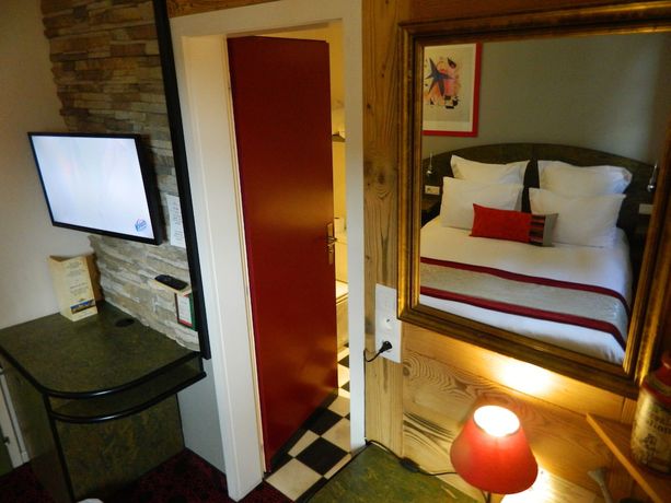 Imagen de la habitación del Hotel Hostellerie du Ch&acirc;teau, Eguisheim. Foto 3