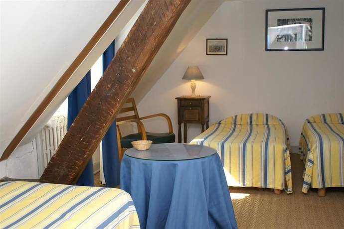 Imagen de la habitación del Hotel Hostellerie du Château de l\'Isle. Foto 4