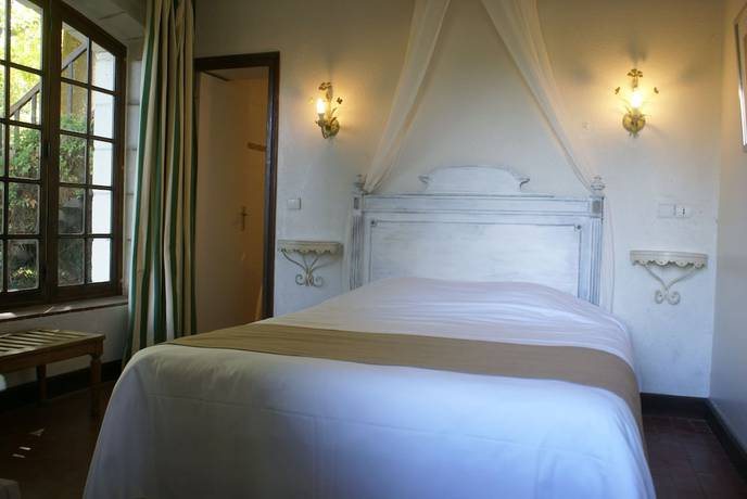 Imagen de la habitación del Hotel Hostellerie du Château de l\'Isle. Foto 18