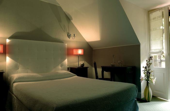 Imagen de la habitación del Hotel Hostellerie du Moulin des Ruats. Foto 16