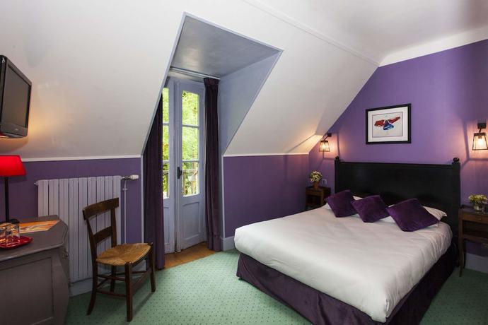 Imagen de la habitación del Hotel Hostellerie du Moulin des Ruats. Foto 17