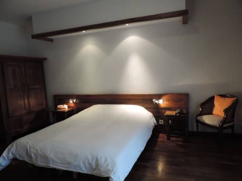 Imagen de la habitación del Hotel Hostellerie 't Fornuis. Foto 11