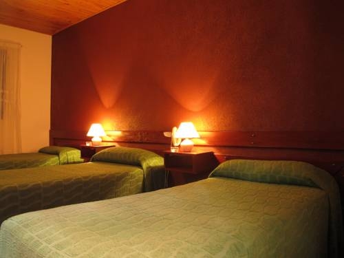 Imagen de la habitación del Hotel Hosteria Cabra Corral. Foto 22