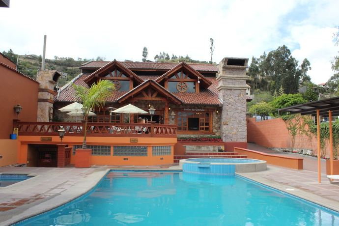 Imagen de la piscina del Hotel Hosteria Casa Grande. Foto 19