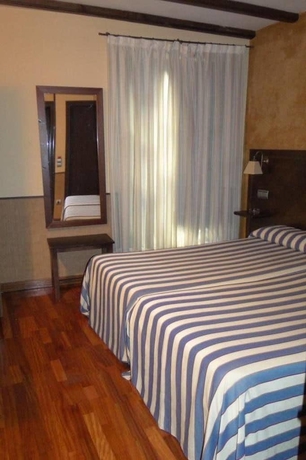 Imagen de la habitación del Hotel Hosteria Casa Vallejo. Foto 10