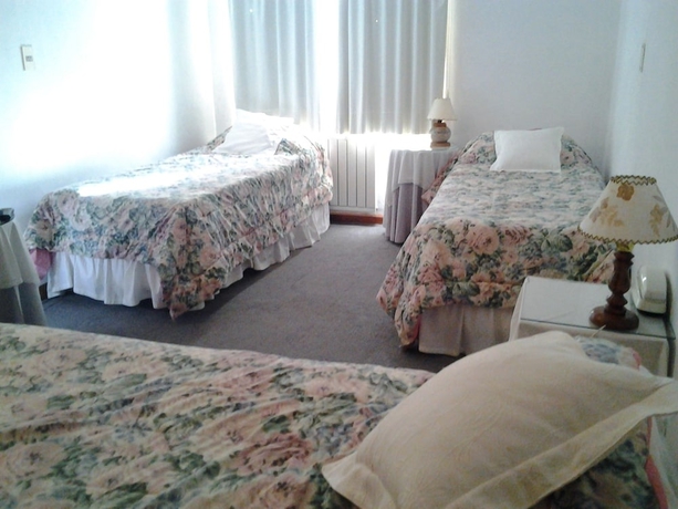 Imagen de la habitación del Hotel Hosteria El Arbol Duende. Foto 8